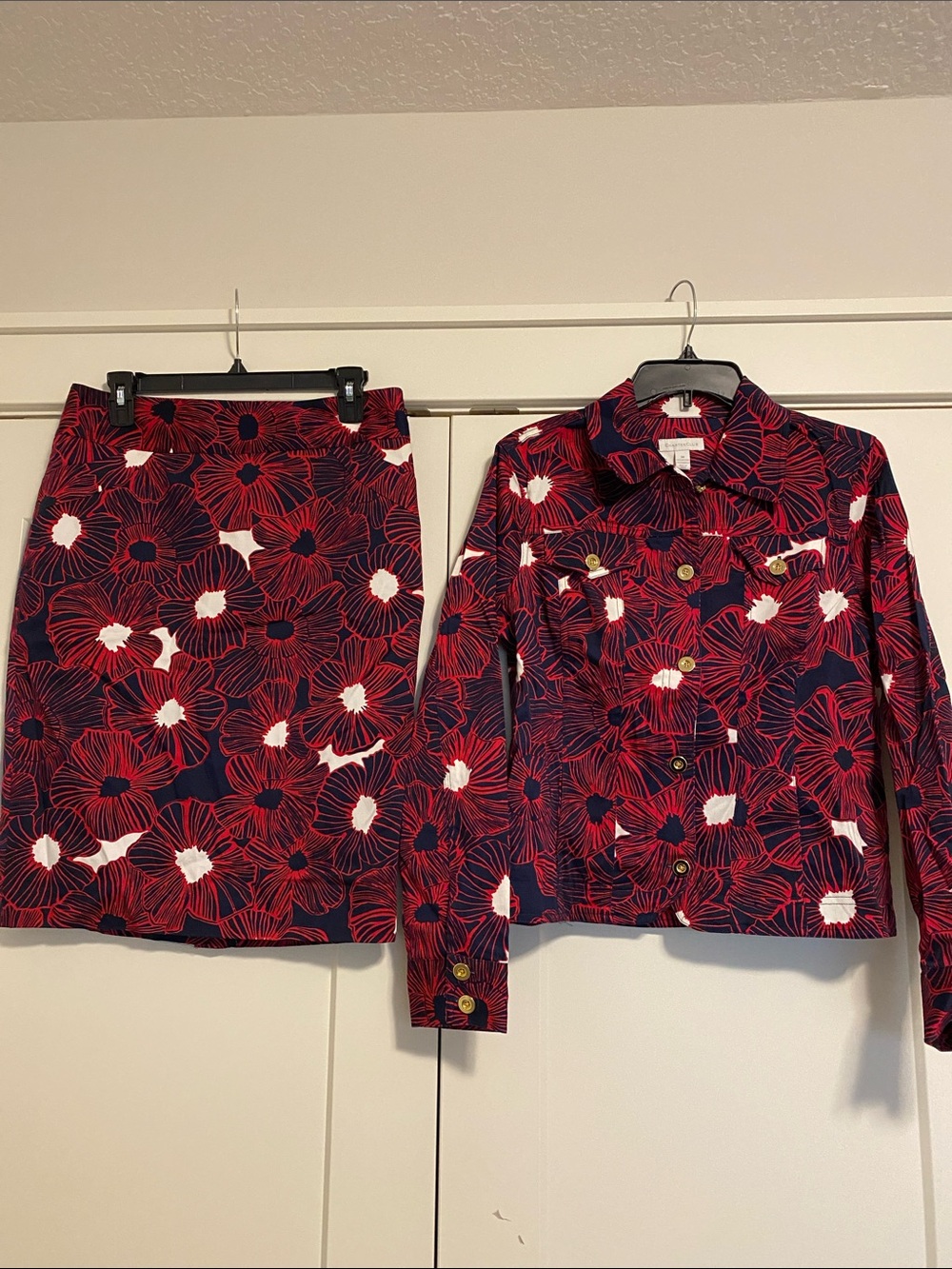 Charter Club Red & Navy Floral Mini Skirt